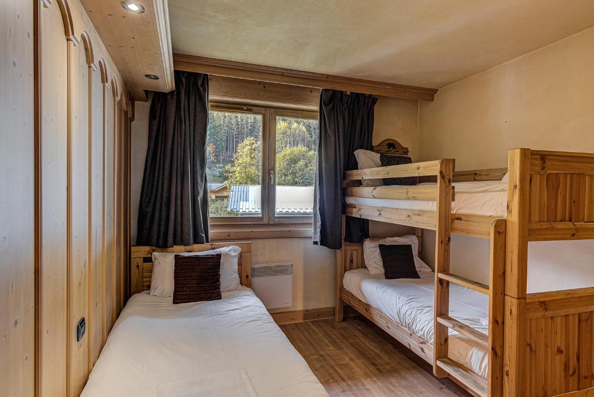 Apartment Longview - Alpes Travel - Central Chamonix - Sleeps 8 Kültér fotó