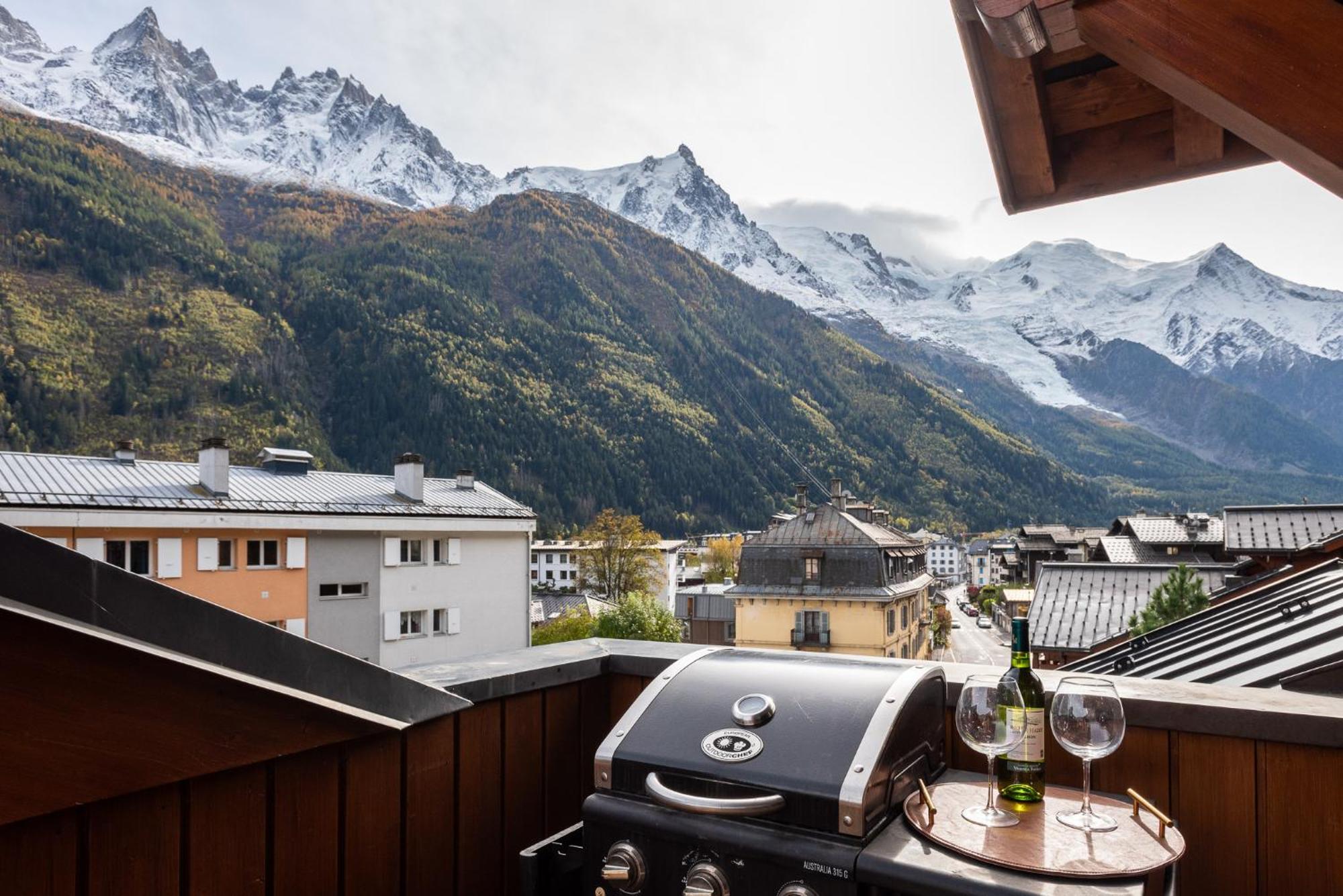 Apartment Longview - Alpes Travel - Central Chamonix - Sleeps 8 Kültér fotó